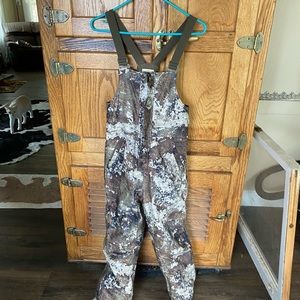 Red head youth bibs. Waterproof wind proof breathable. XL. Youth.